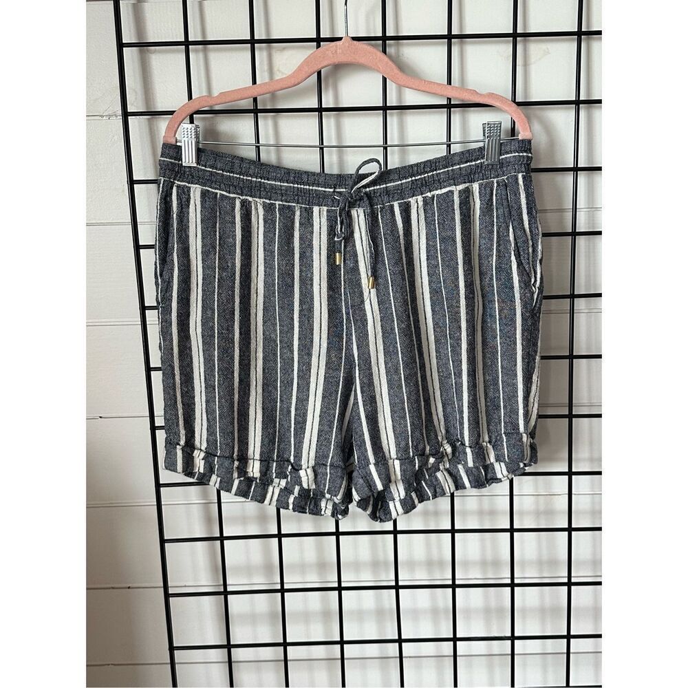 Ellen‎ Tracy Shorts Womens L Blue White Cuffed Hem Coastal Cottage Classic Linen